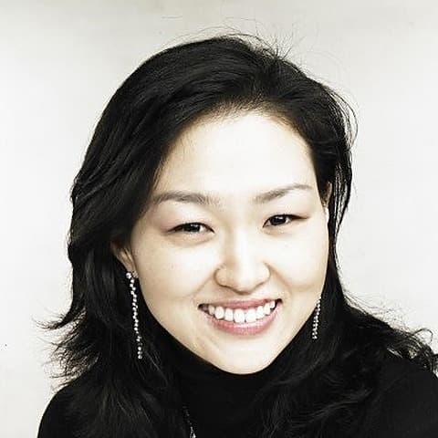 Jena Kwon, Licensed Therapist